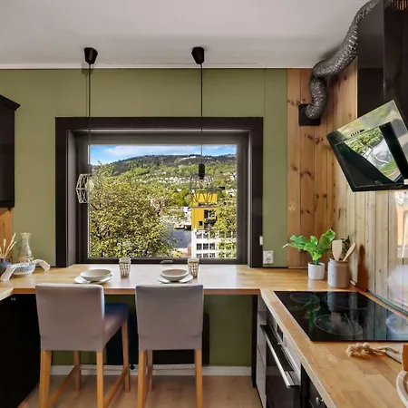 Roomsly - View & Comfort In One Spot ברגן