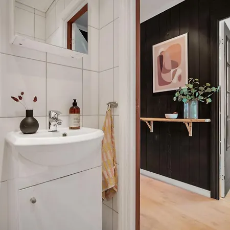 Apartment Roomsly - View & Comfort In One Spot