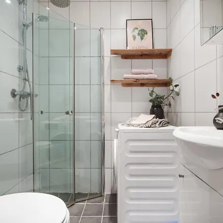 דירה Roomsly - View & Comfort In One Spot ברגן